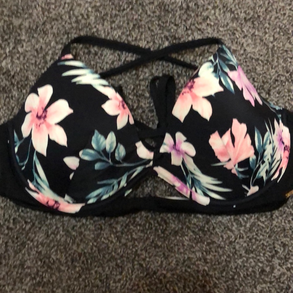 NEW WITHOUT TAGS